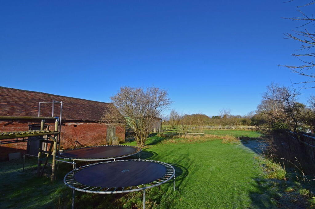 Additional image 39 of Park House Farm, Salt Way, New End, Astwood Bank, Worcestershire, B96 6NF
