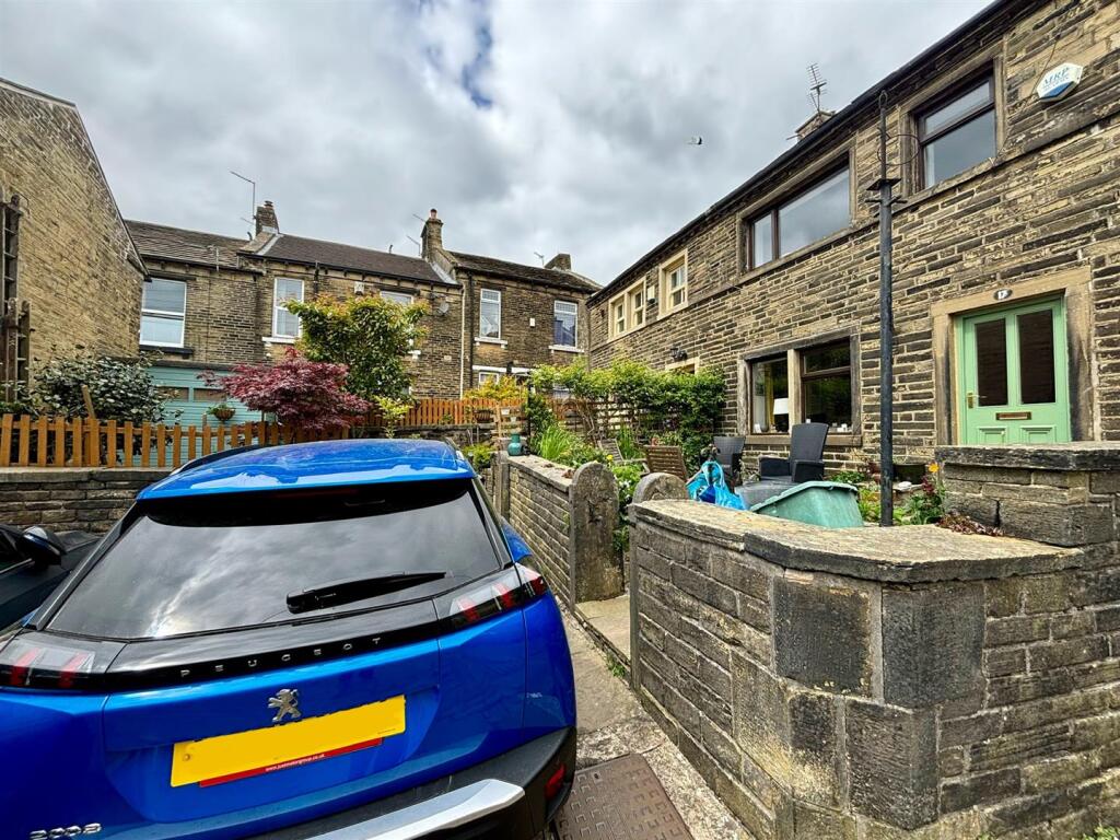 Additional image 19 of Back Field, Thornton, Bradford