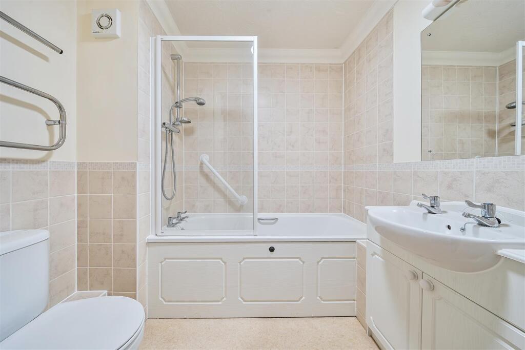 Additional image 9 of Cavendish Lodge, Glastonbury