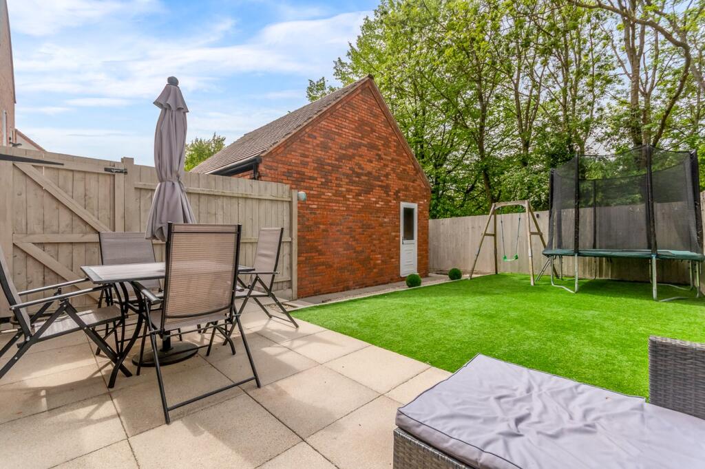 Additional image 17 of Packington Close, Redditch, Worcestershire, B98