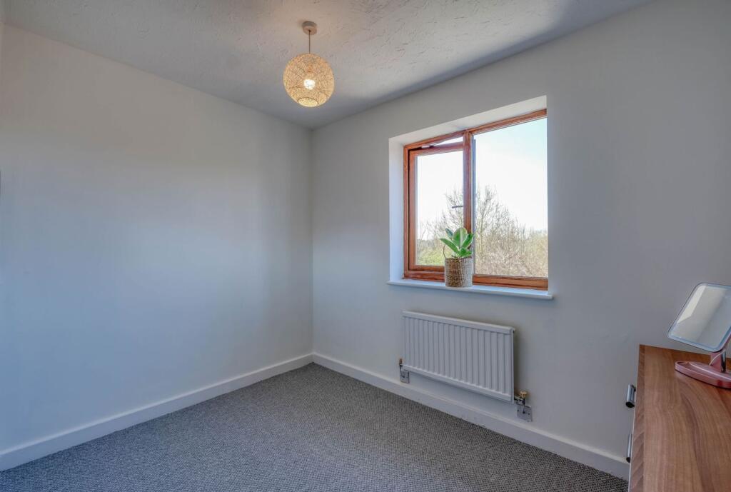 Additional image 18 of Underwood Close, Callow Hill, B97