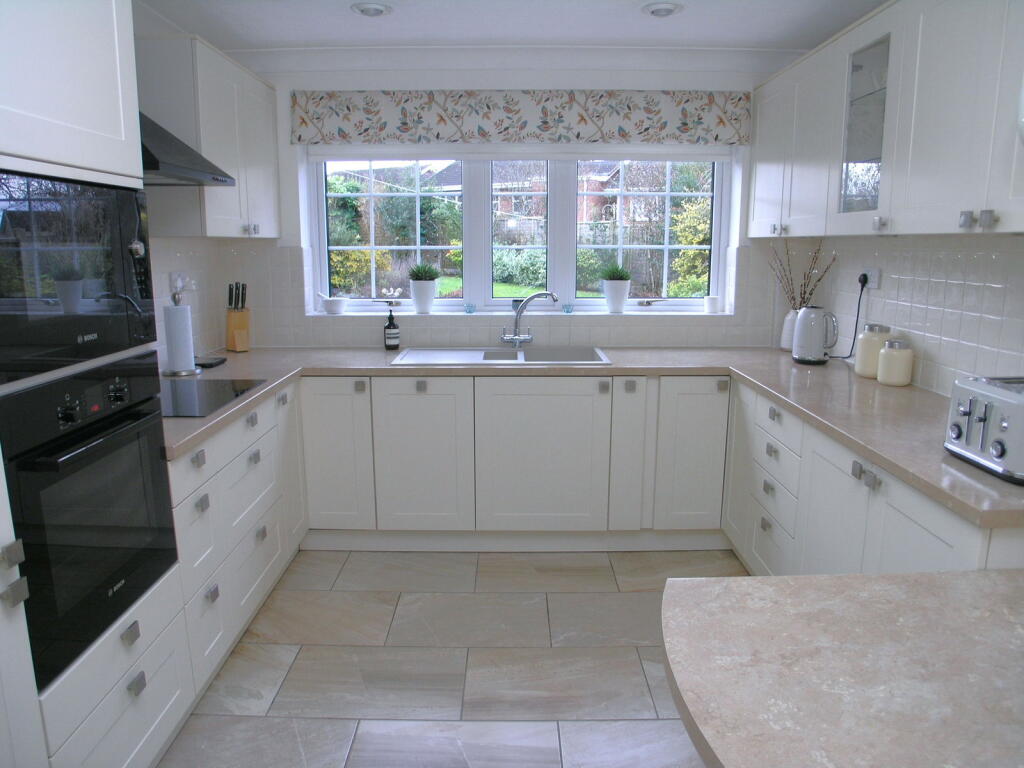 Additional image 5 of HALESOWEN, Hartsbourne Drive