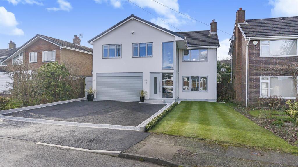 Whitley Drive, Streetly, Sutton Coldfield