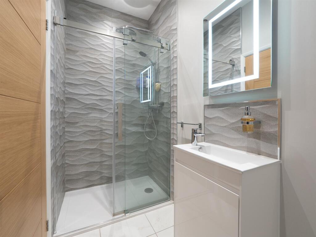 Additional image 28 of School Hill, Wootton Wawen, Henley-In-Arden