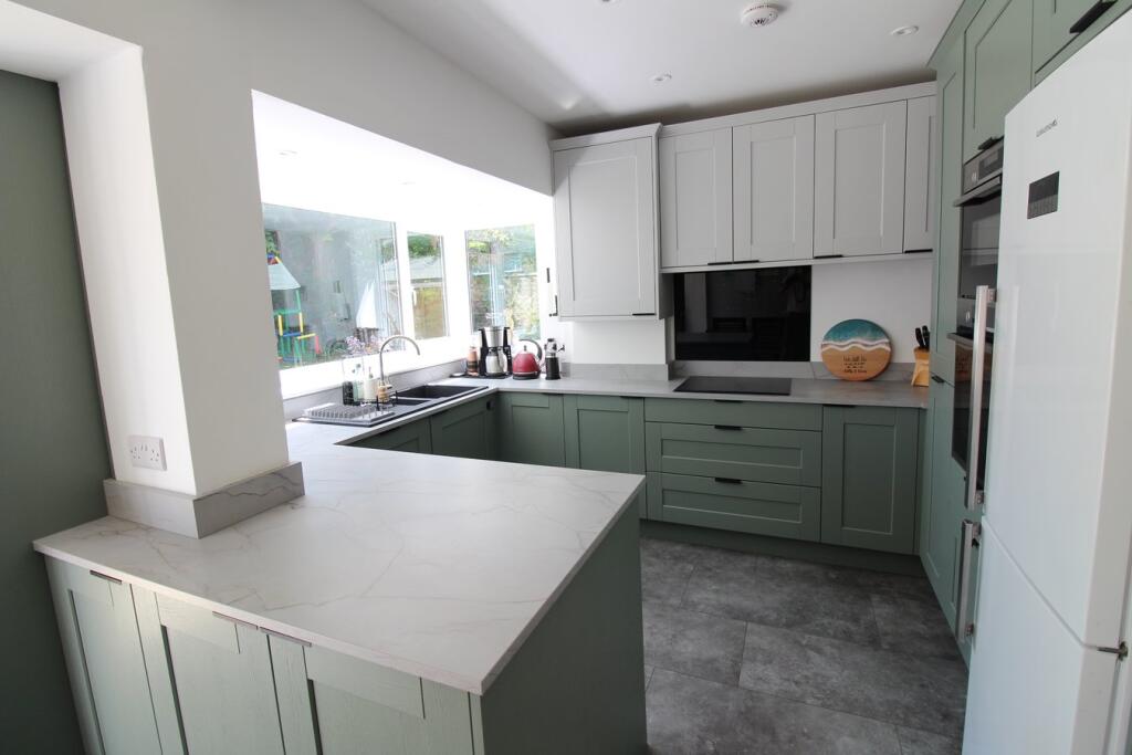 Additional image 7 of Hallowes Park Road, Cullingworth, Bradford, BD13