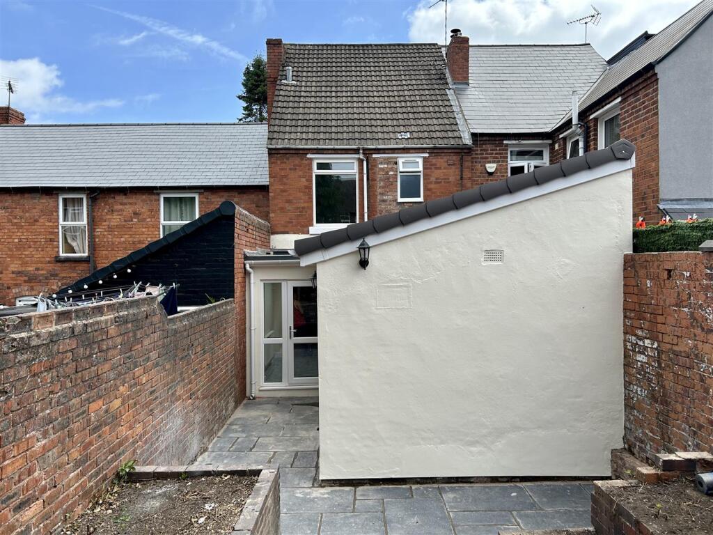 Additional image 23 of Woodman Road, Halesowen