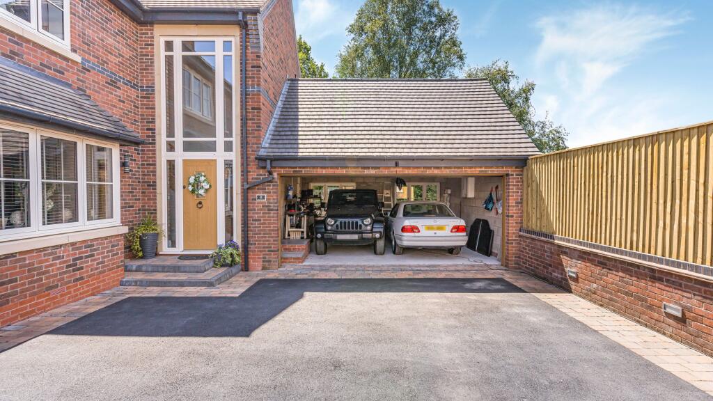 Additional image 44 of Oak View Rise, Four Oaks, B75