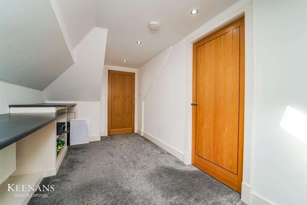 Additional image 34 of Newbigging Avenue, Rossendale