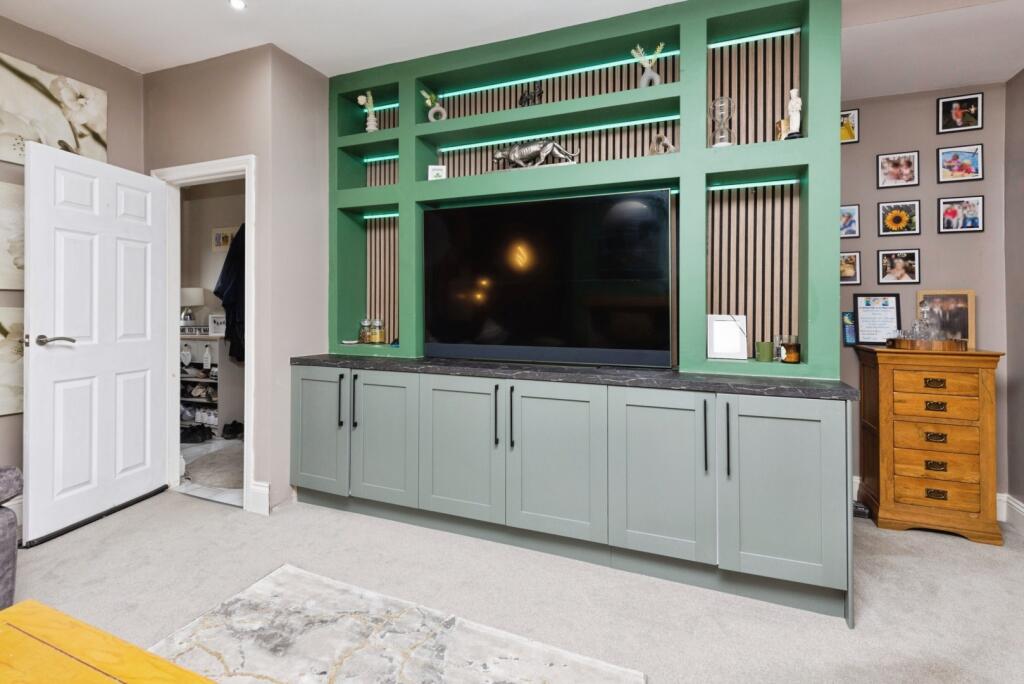 Additional image 3 of Huddersfield Road, Bradford, West Yorkshire