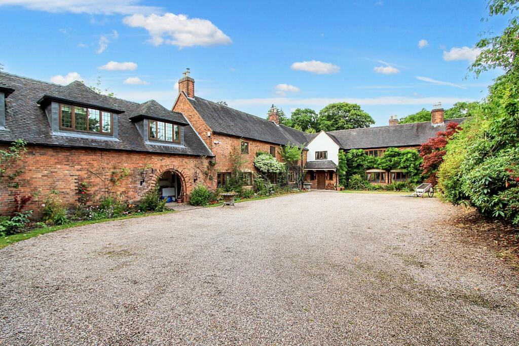 Roman Lane, Sutton Coldfield, B74