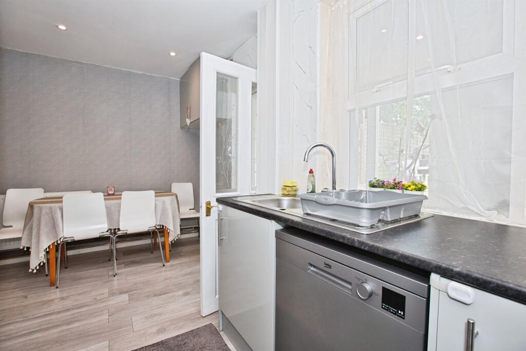 Additional image 7 of Southville, Yeovil