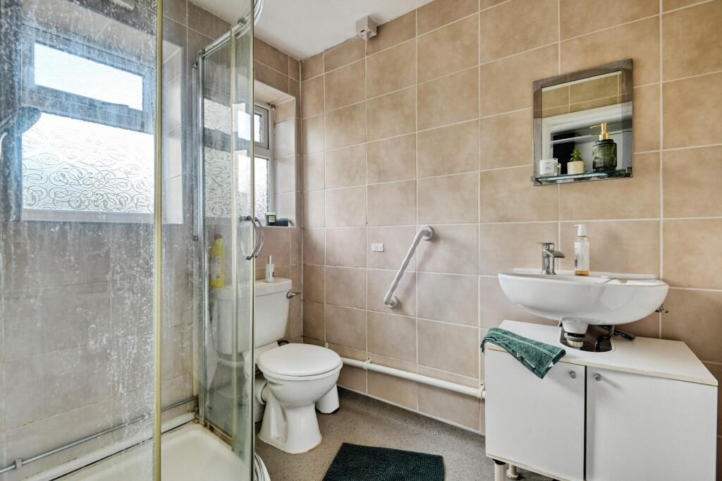 Additional image 12 of East View, Tamworth, Staffordshire