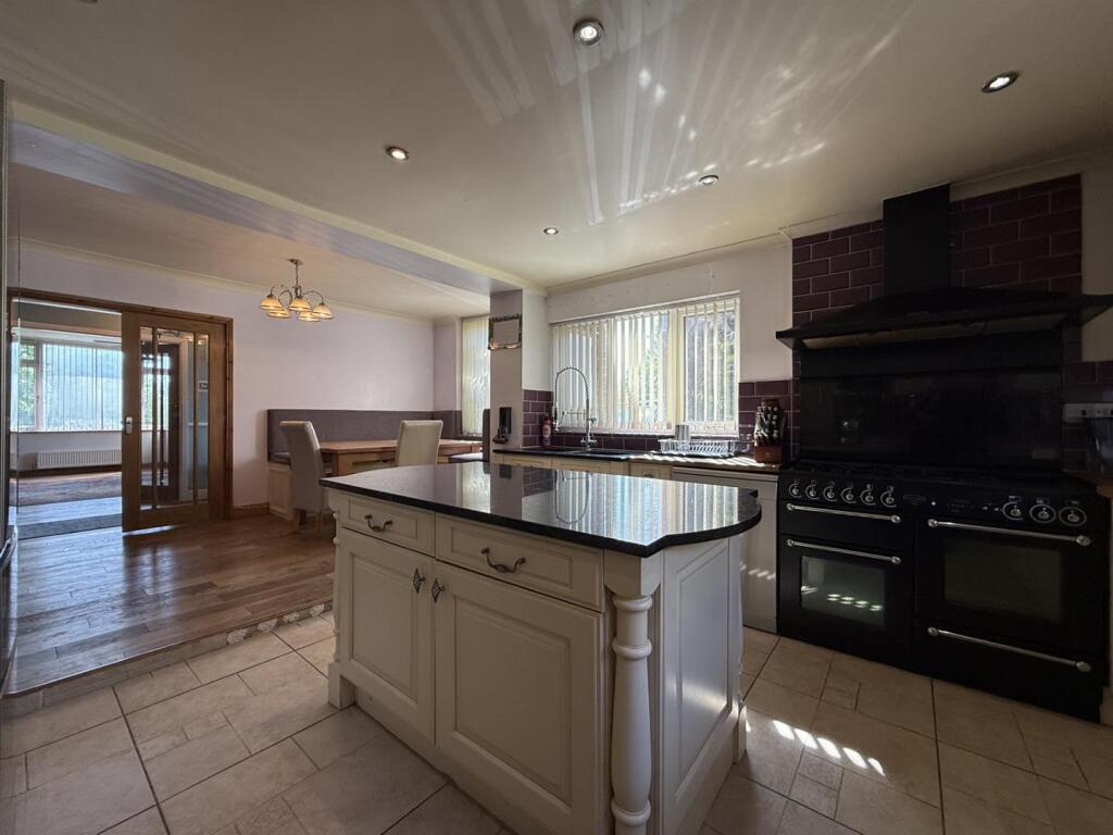 Additional image 8 of Christopher Road, Halesowen
