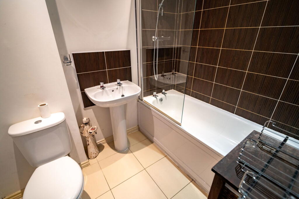 Additional image 8 of Butterworth Close, Wythall, Birmingham, B47 6AH