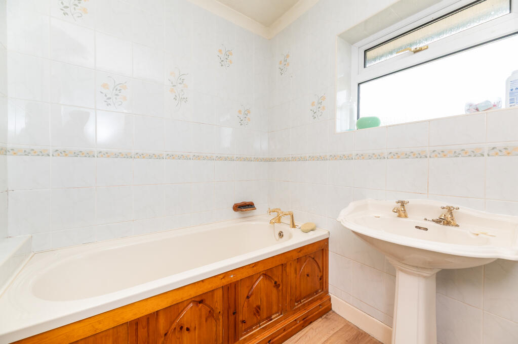 Additional image 11 of Ogden Lane, Denholme, Bradford, West Yorkshire, BD13