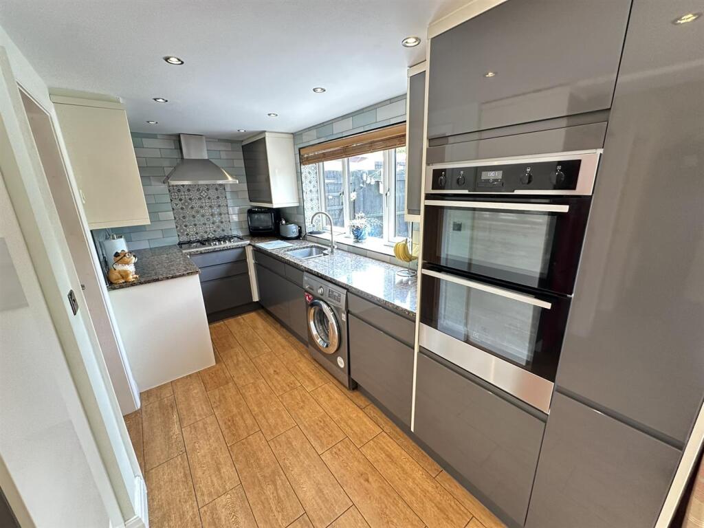 Additional image 16 of Moor View Drive, Bingley