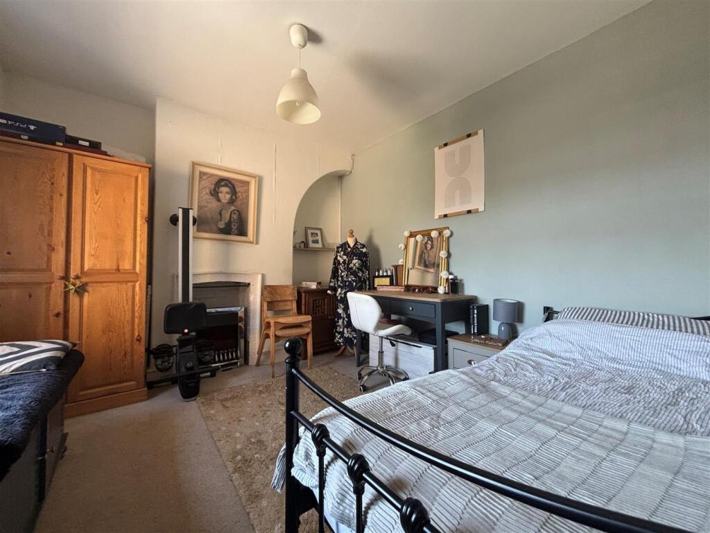 Additional image 7 of Victoria Gardens, Henstridge