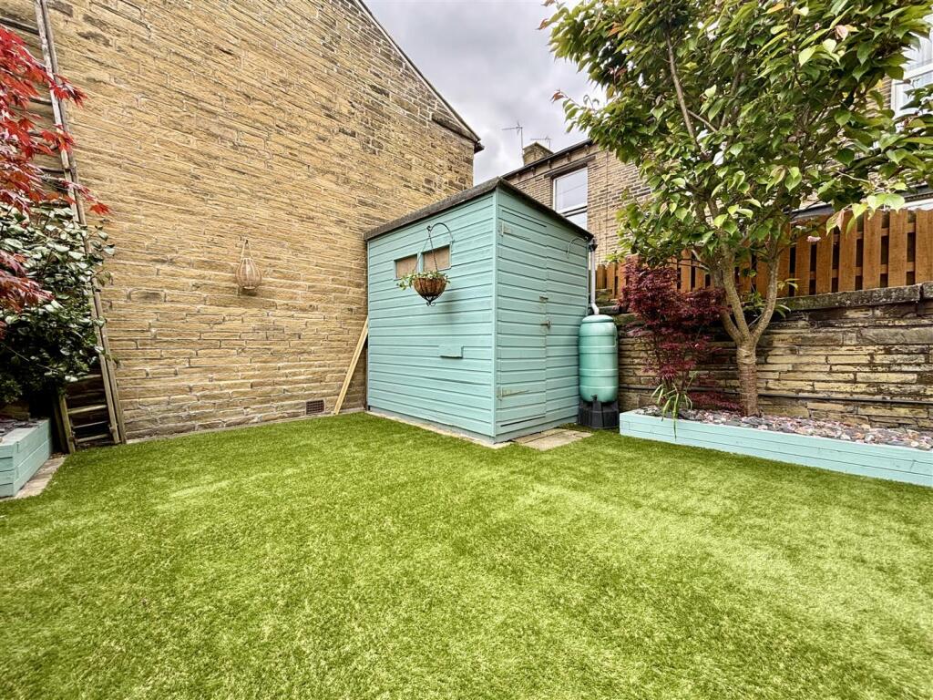 Additional image 18 of Back Field, Thornton, Bradford