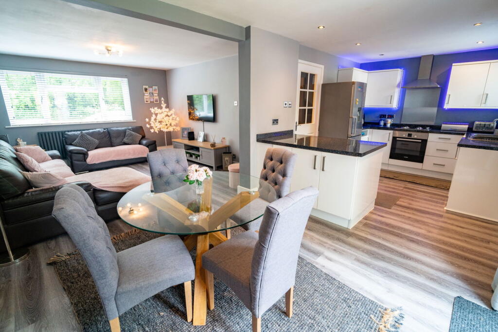 Additional image 8 of Woodloes Road, Shirley, Solihull, B90 2RP
