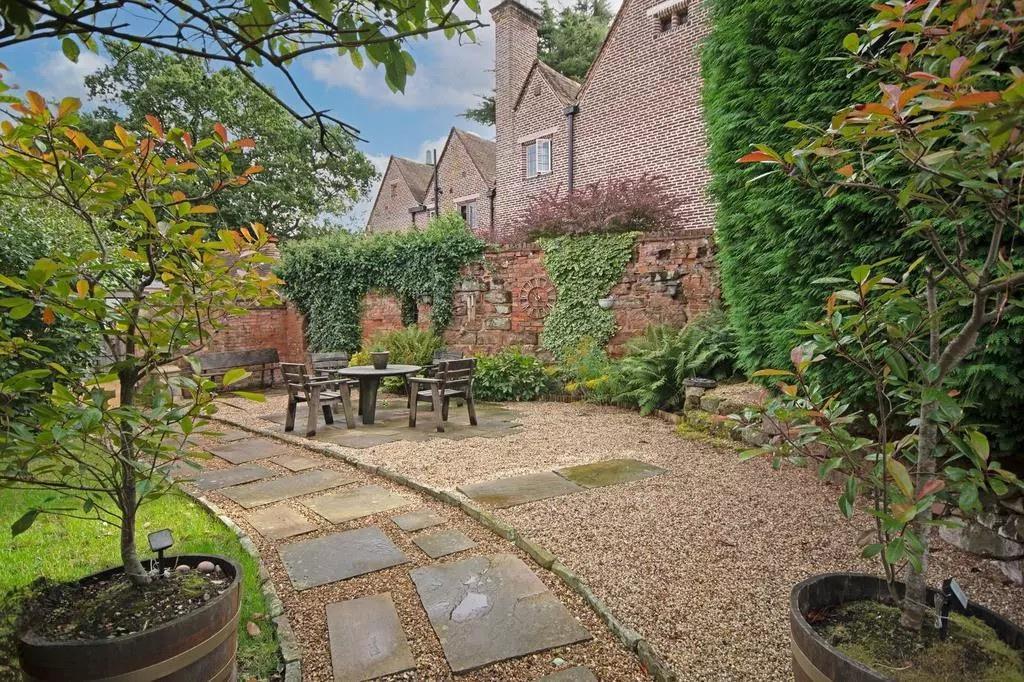 Additional image 31 of St Peters Close, Sutton Coldfield