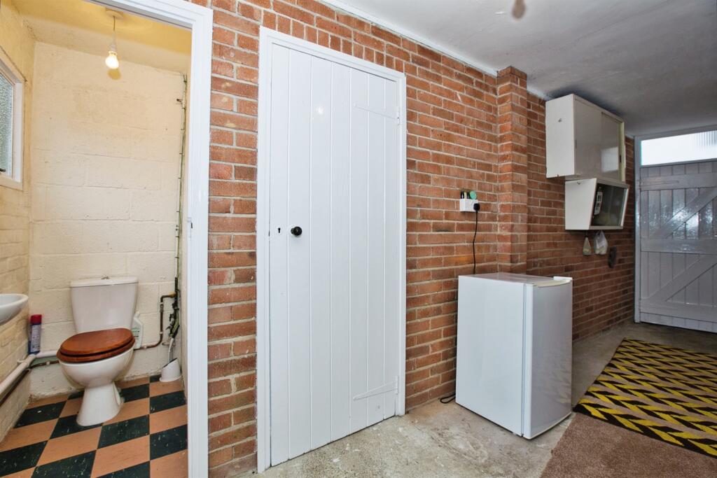 Additional image 11 of Stone Lane, Yeovil