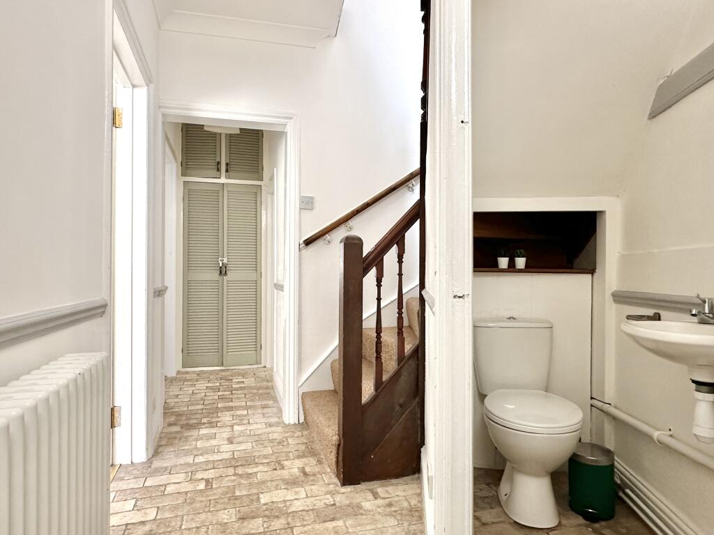 Additional image 21 of No Onward Chain - Salisbury Street, Mere