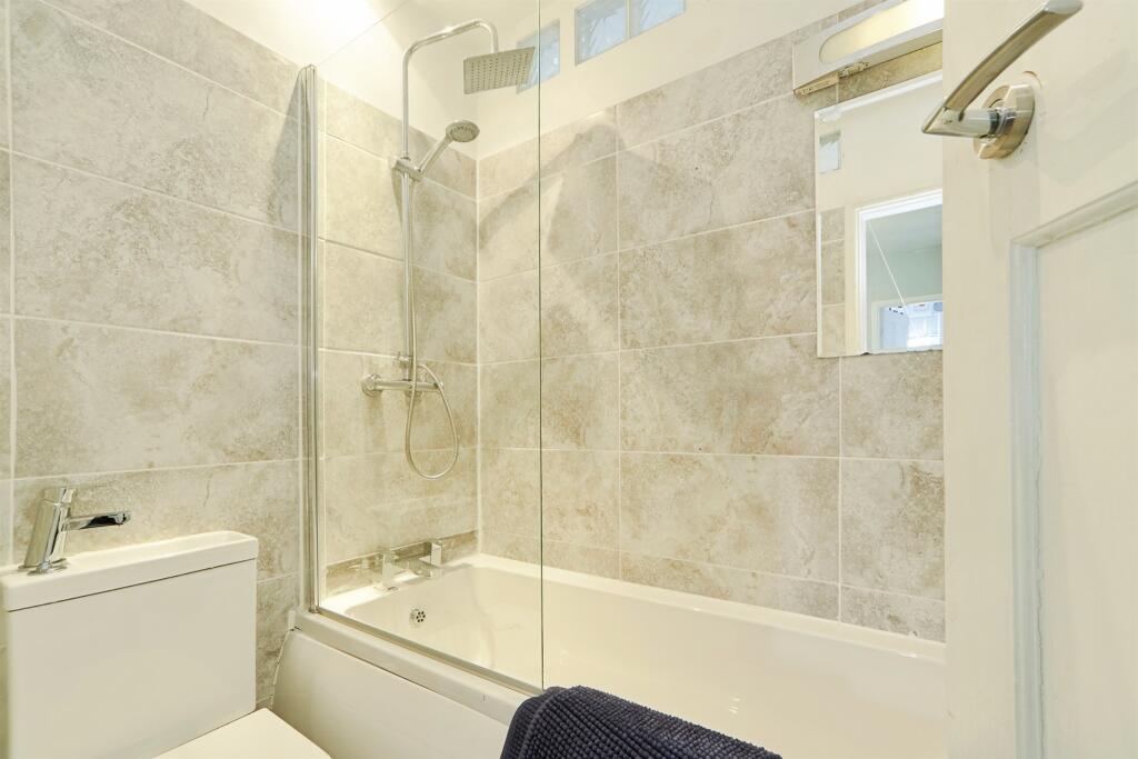 Additional image 15 of Cliffe Avenue, Baildon, Shipley