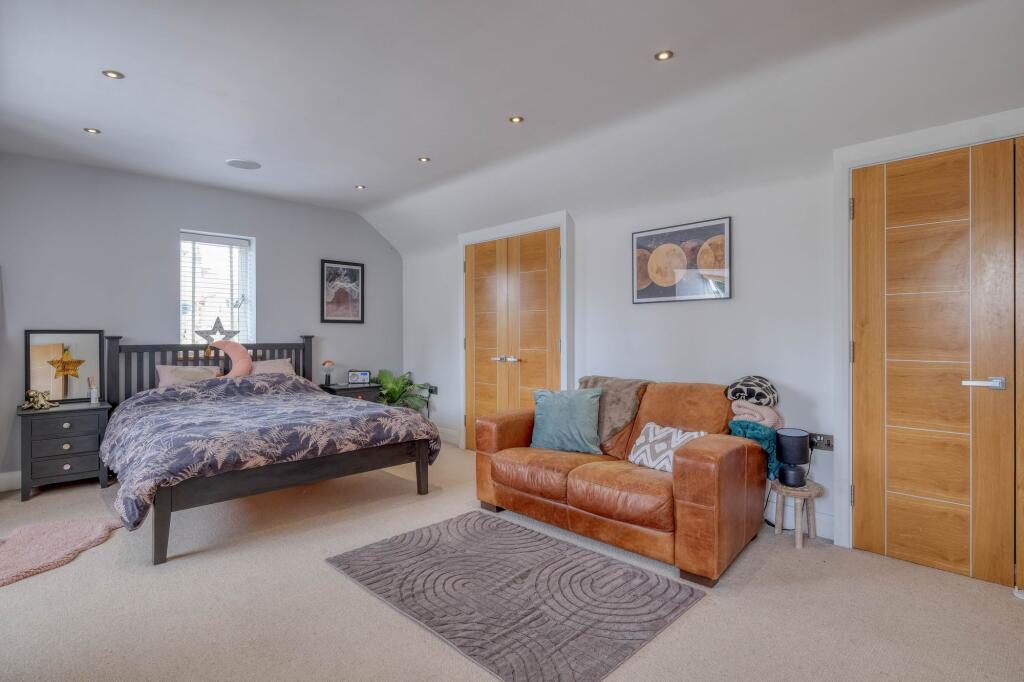 Additional image 27 of Evesham Road, Astwood Bank, B96