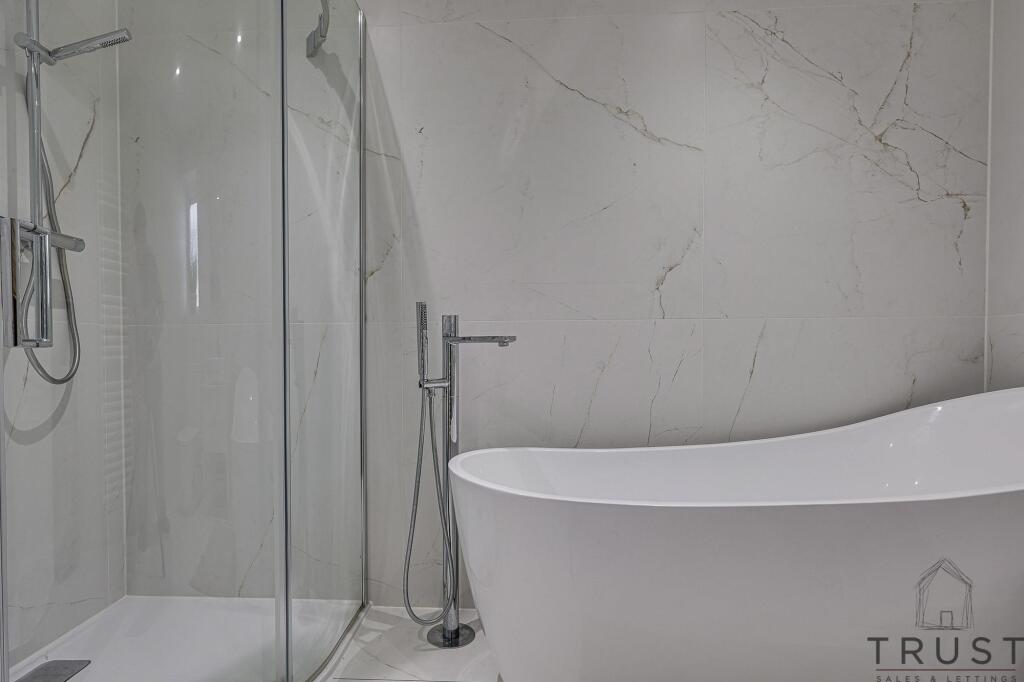 Additional image 42 of Wakefield Road, Drighlington, BD11