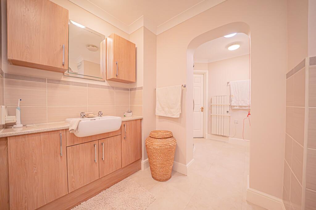 Additional image 13 of Avenue Road, Dorridge, B93