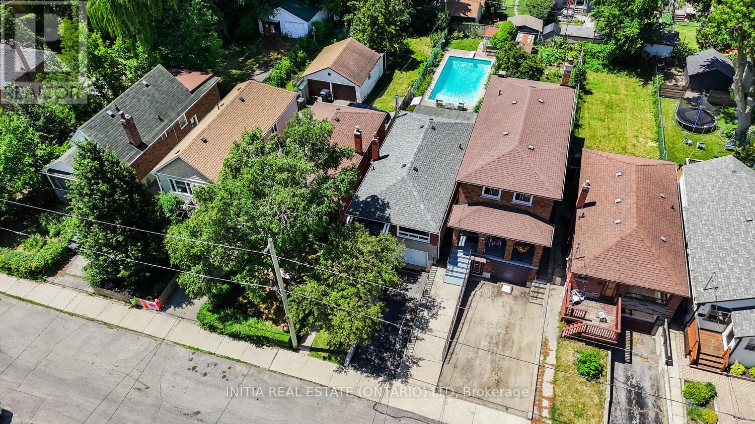 38 NORTH EDGELY AVENUE|Toronto (Clairlea-Birchmount), Ontario M1K1T7