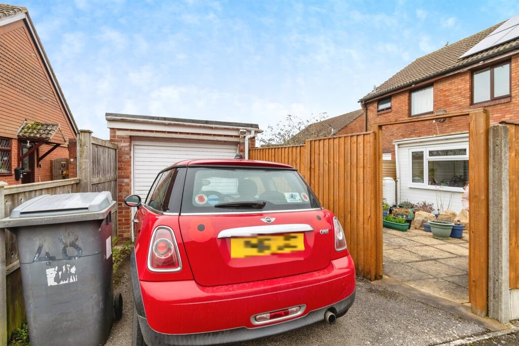 Additional image 17 of Danvers Way, WESTBURY