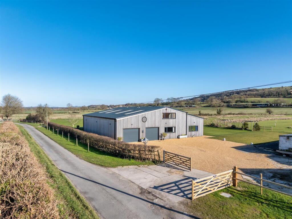 Additional image 10 of Sunnycroft Barn, Cowleaze Lane, Edington, Westbury