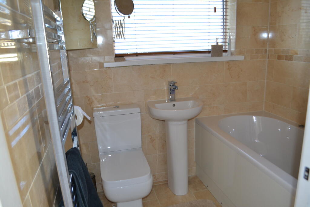 Additional image 8 of North Western Yeovil