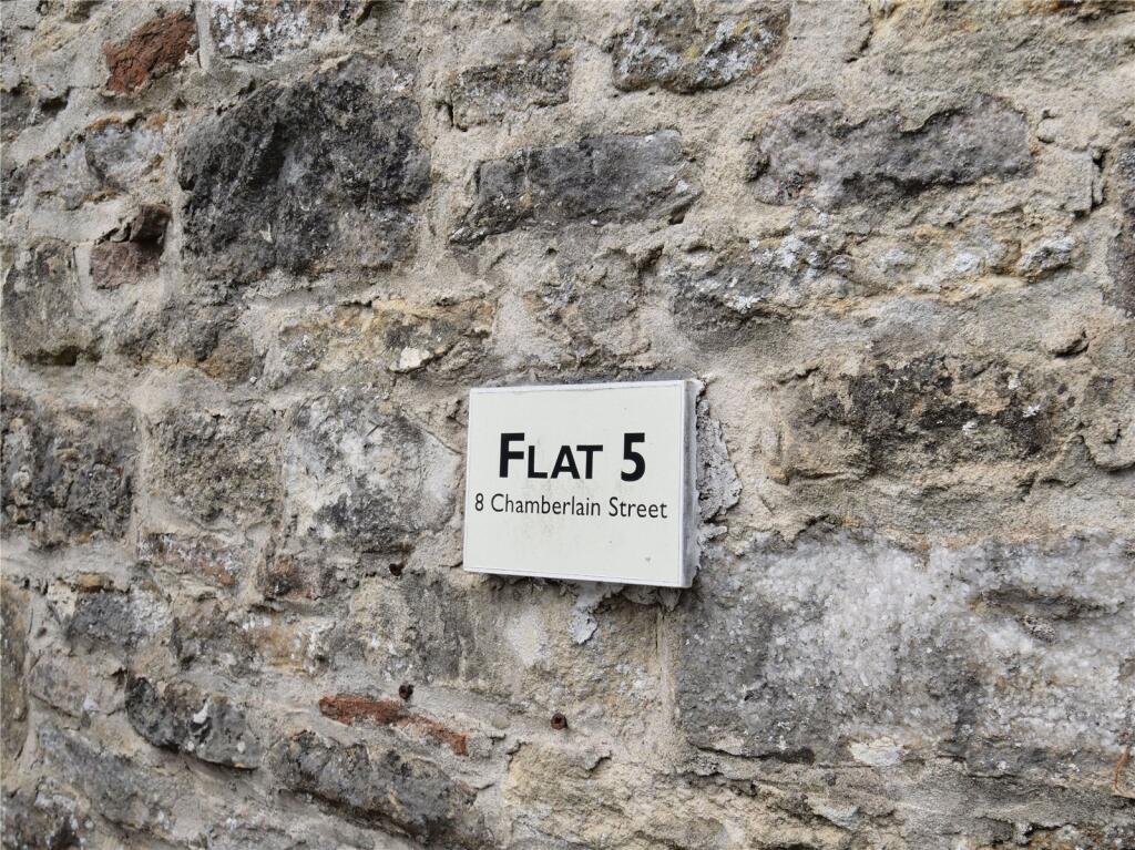 Additional image 7 of First Floor Flat, Chamberlain Street, Wells