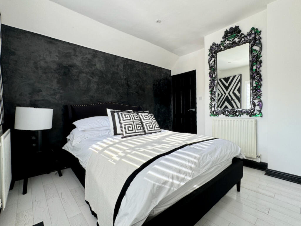 Additional image 26 of High Street, Henley-In-Arden, Warwickshire B95 5AG