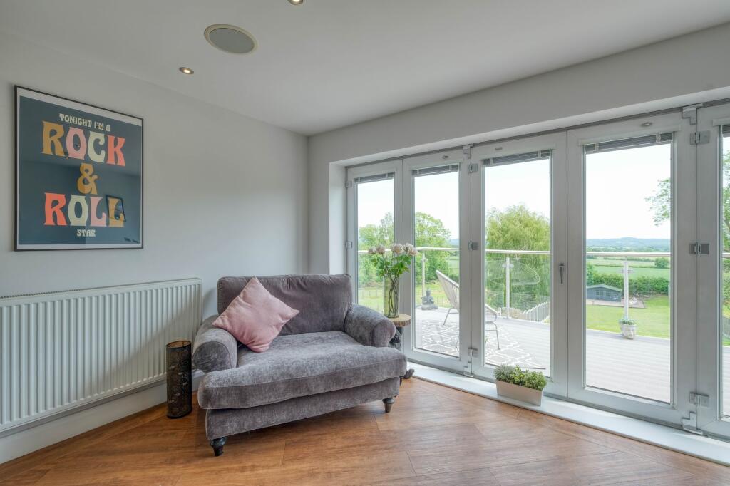 Additional image 15 of Evesham Road, Astwood Bank, B96