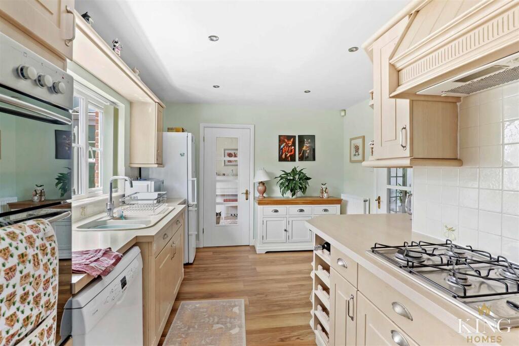 Additional image 8 of Lambourne Close, Bidford-On-Avon, Alcester