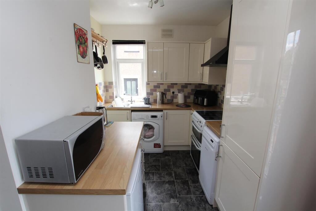 Additional image 3 of Ridgeway, Wrose, Shipley