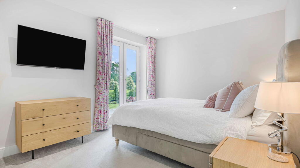 Additional image 8 of Dove House Lane, Solihull