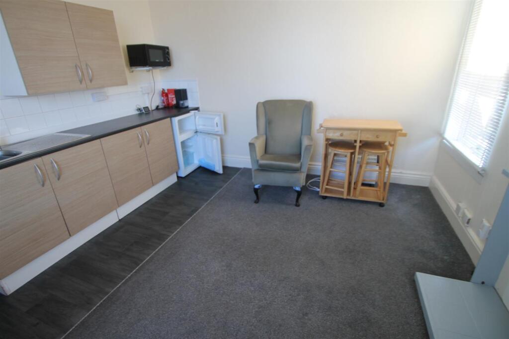 Additional image 5 of Wrights Lane, Cradley Heath