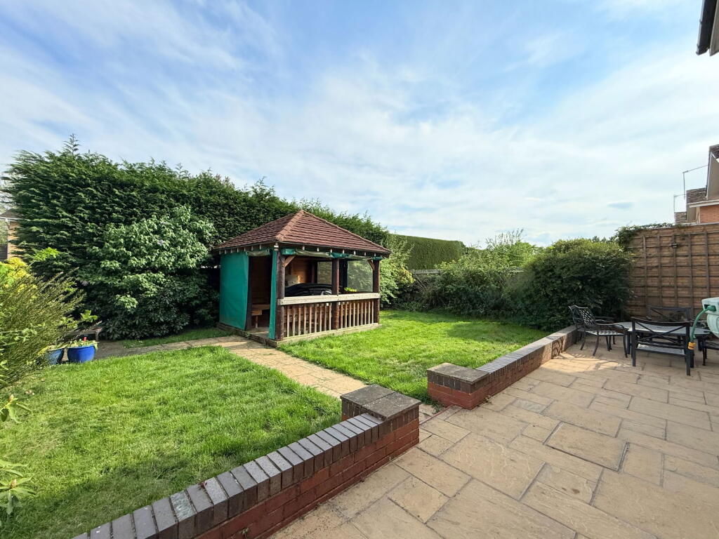 Additional image 25 of Dunton Hall Road, Shirley