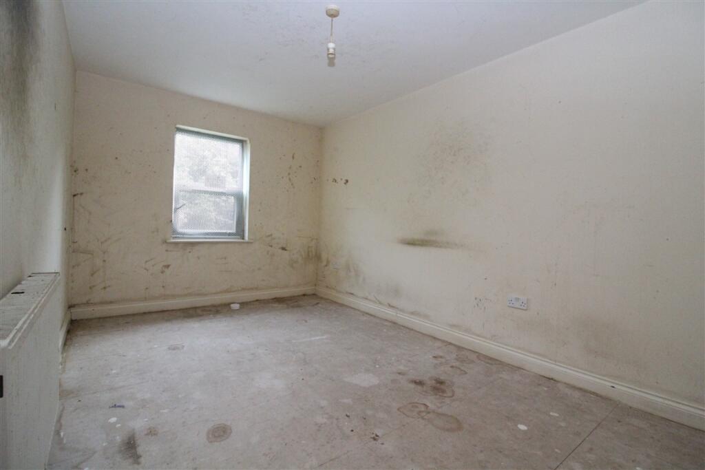 Additional image 3 of 1B the Apartments, Stephenson Drive, Burnley, Lancashire BB12 8AJ