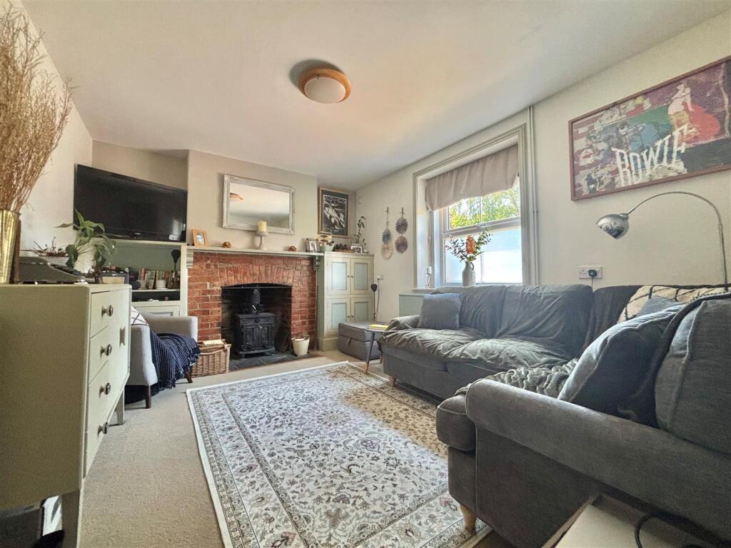 Additional image 11 of Victoria Gardens, Henstridge