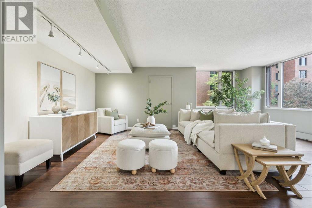 201B, 500 Eau Claire Avenue SW|Calgary, Alberta T2P3R8