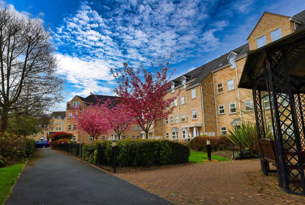 Additional image 17 of Waters Walk, Apperley Bridge, Bradford, West Yorkshire, BD10