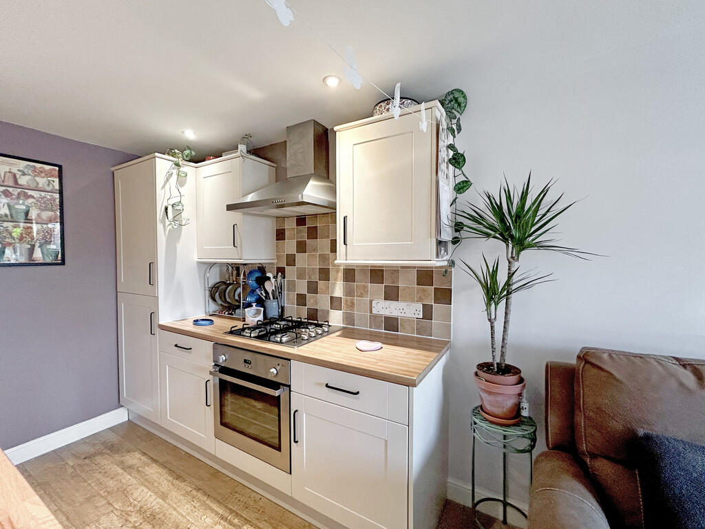 Additional image 6 of Old Were Court, Warminster