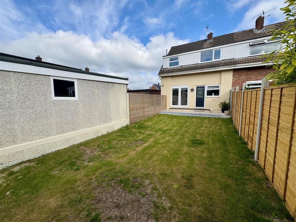 Additional image 18 of Greenacre Close, Wyke, Bradford