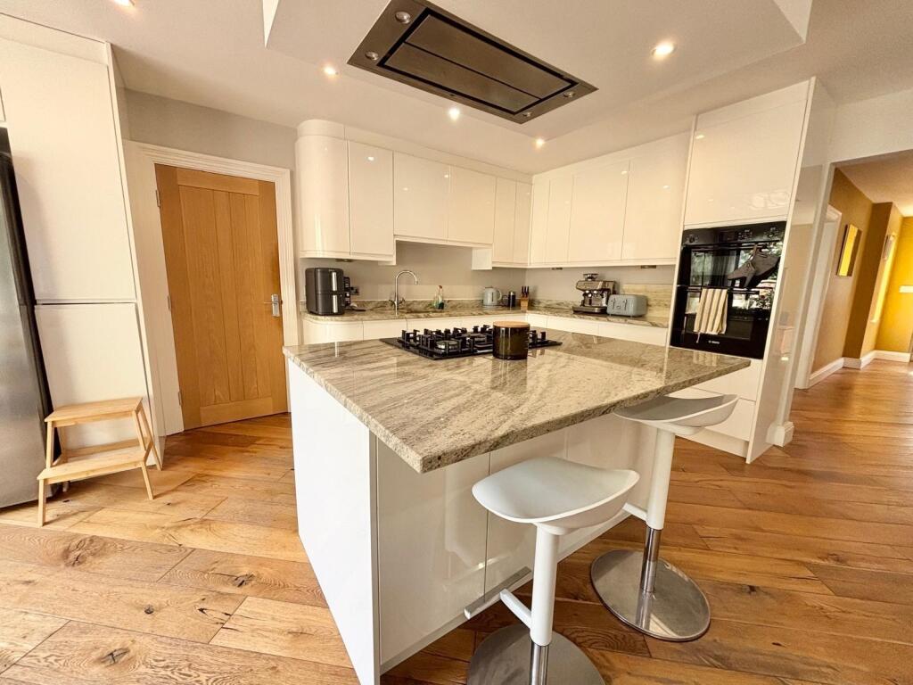 Additional image 6 of Gilstead Lane, Bingley, West Yorkshire, Ins, BD16