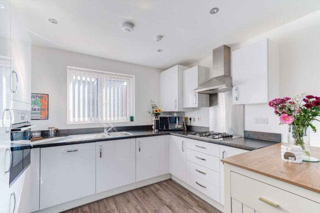 Additional image 4 of Newman Square, Shirley, Solihull, West Midlands, B90